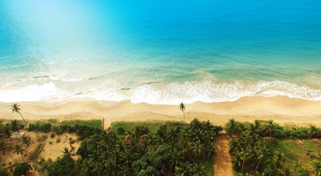 Ranna 212 Beach Resort Kahandamodara Buitenkant foto